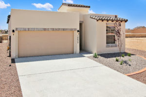 front yard view of a Cullers Homes, demonstrating what their home builder can do