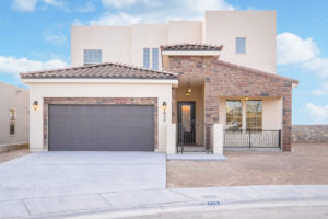 Front view of a beautiful custom home by Cullers Homes